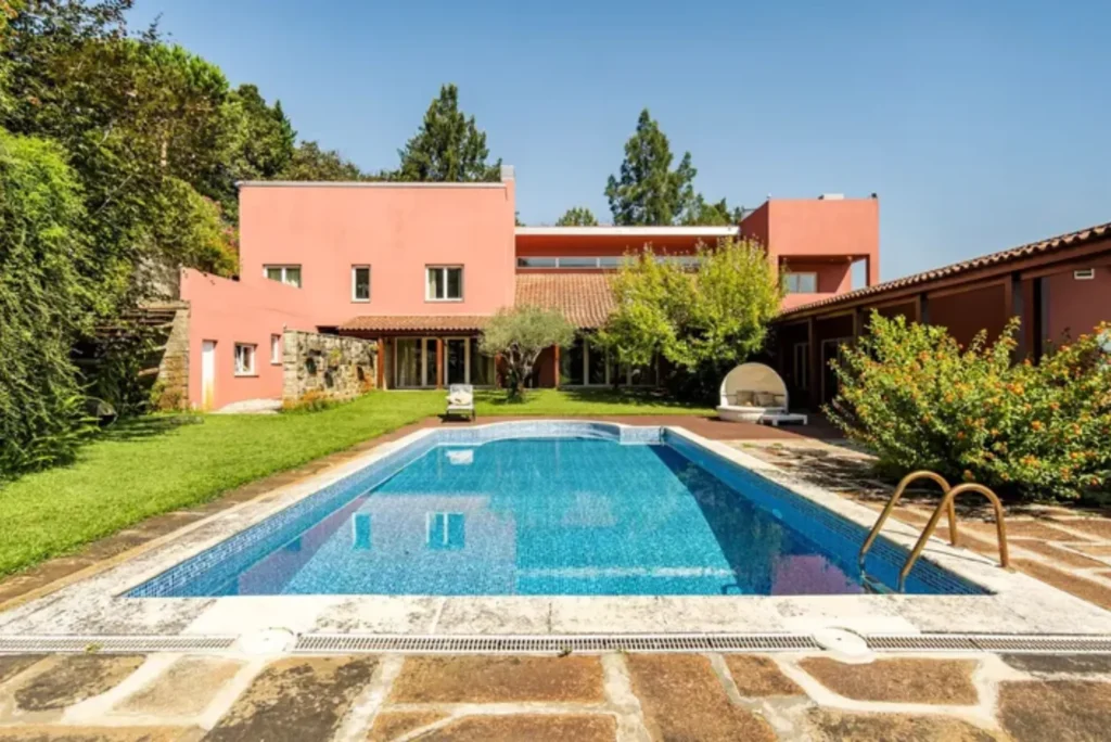 Porto Real Estate For Sale