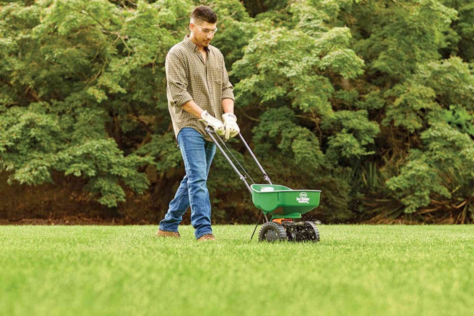 Lawn Services in Omaha, NE